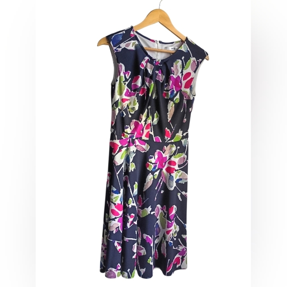 EUC Wisp Floral Dress Size 2